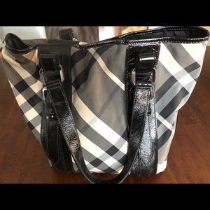 Burberry black and white check tote